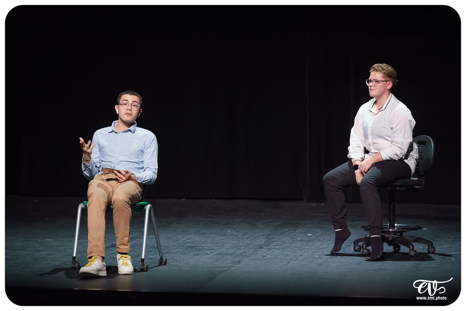 MAIS SONGEONS À RÉPÉTER S'IL VOUS PLAIT !